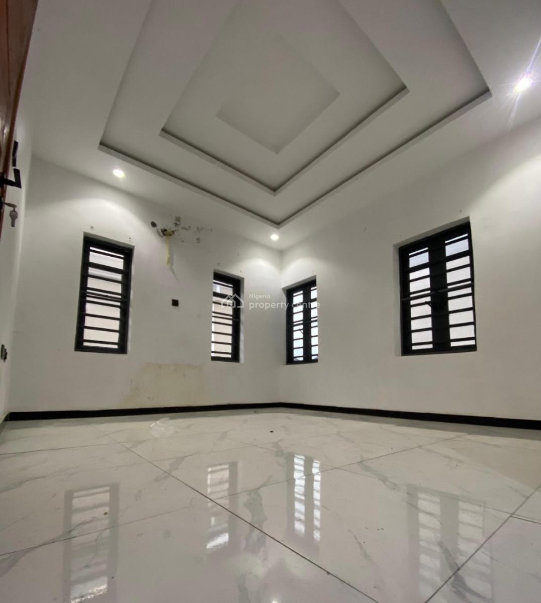 Super Luxury and Beautiful Plus a B Q, Lekki Scheme 2, Ajah, Lagos, Terraced Duplex for Rent