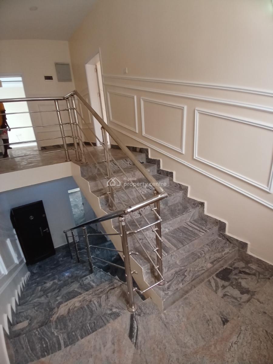 5 Bedroom Detached Duplex with 1 Unit of 1 Bedroom Flat with 2 Units O, Guzape Abuja Diplomatic Zone, Guzape District, Abuja, Detached Duplex for Sale