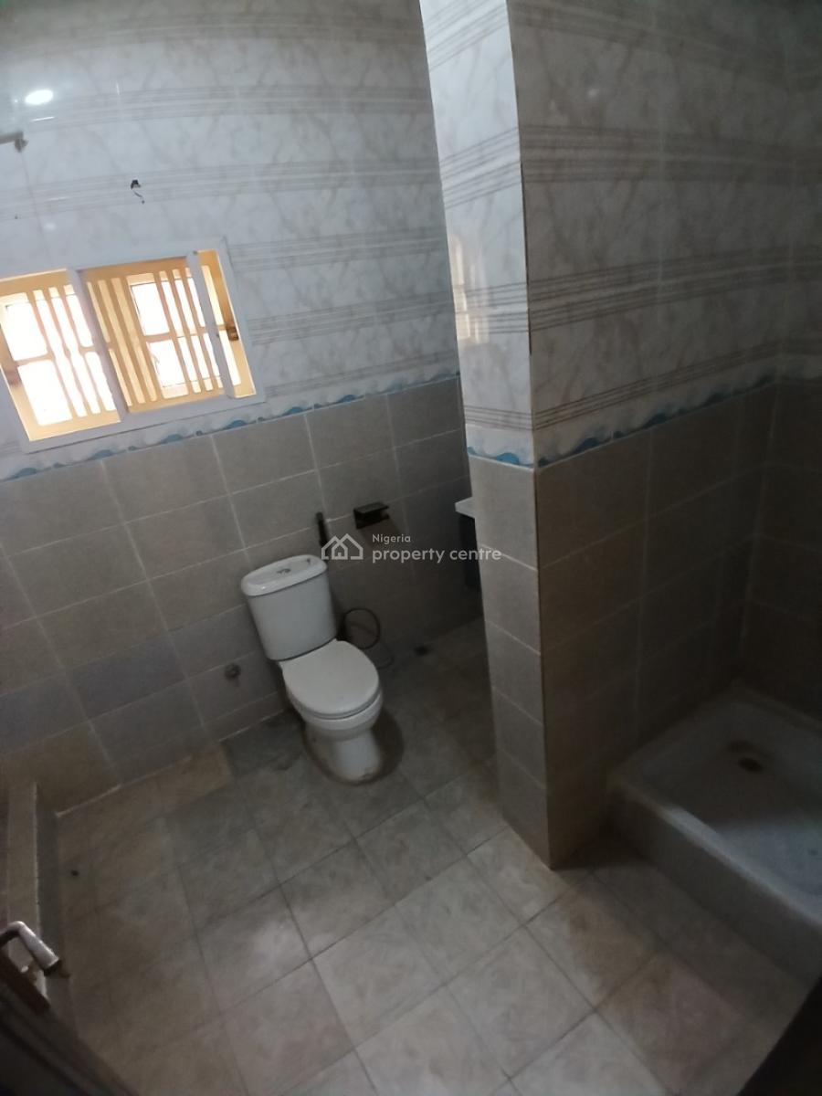 5 Bedroom Detached Duplex with 1 Unit of 1 Bedroom Flat with 2 Units O, Guzape Abuja Diplomatic Zone, Guzape District, Abuja, Detached Duplex for Sale