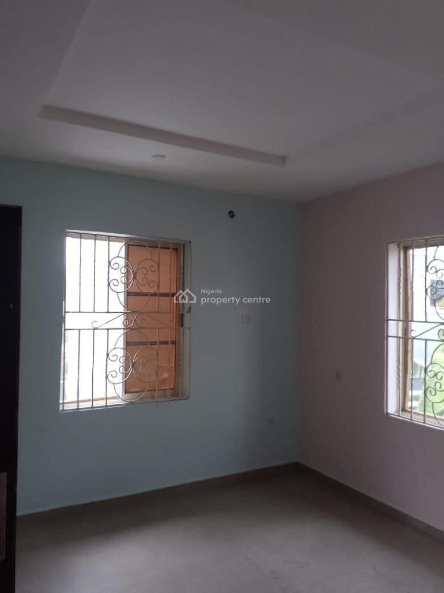 Standard 1 Bedroom Flat with Modern Amenities, Farm Road 2 Off G U Akeh Road, Eliozu, Port Harcourt, Rivers, Flat / Apartment for Rent