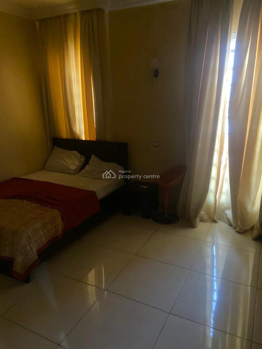 7 Units of 3 Bedrooms Apartments + Bq Each, Pool, Gym, Office, Ikoyi, Lagos, Flat / Apartment for Rent