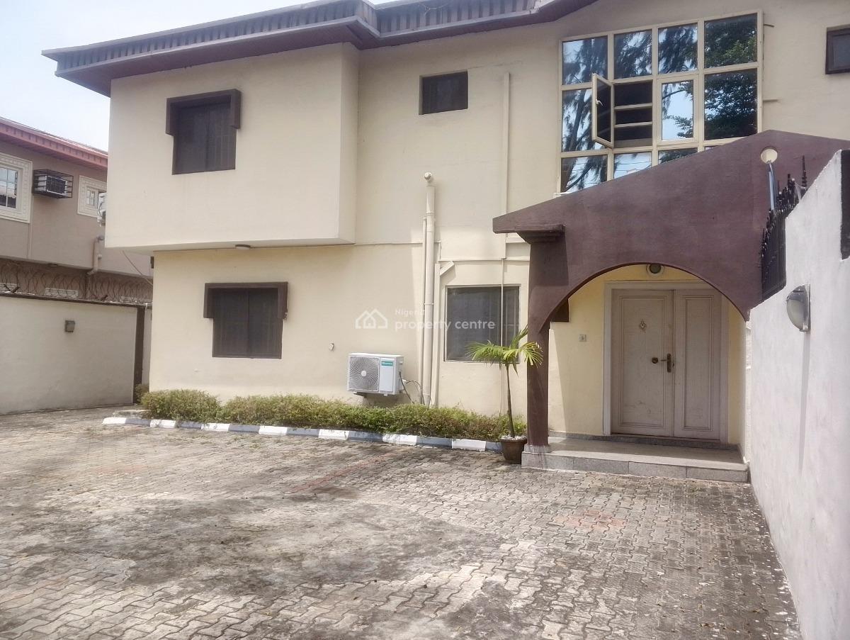 Self Serviced 3 Units of 2bedroom Flats and 1 Units 3bedroom Flat, Off Fola Osibo Street., Lekki Phase 1, Lekki, Lagos, Flat / Apartment for Rent