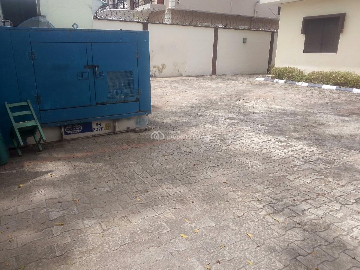 Self Serviced 3 Units of 2bedroom Flats and 1 Units 3bedroom Flat, Off Fola Osibo Street., Lekki Phase 1, Lekki, Lagos, Flat / Apartment for Rent