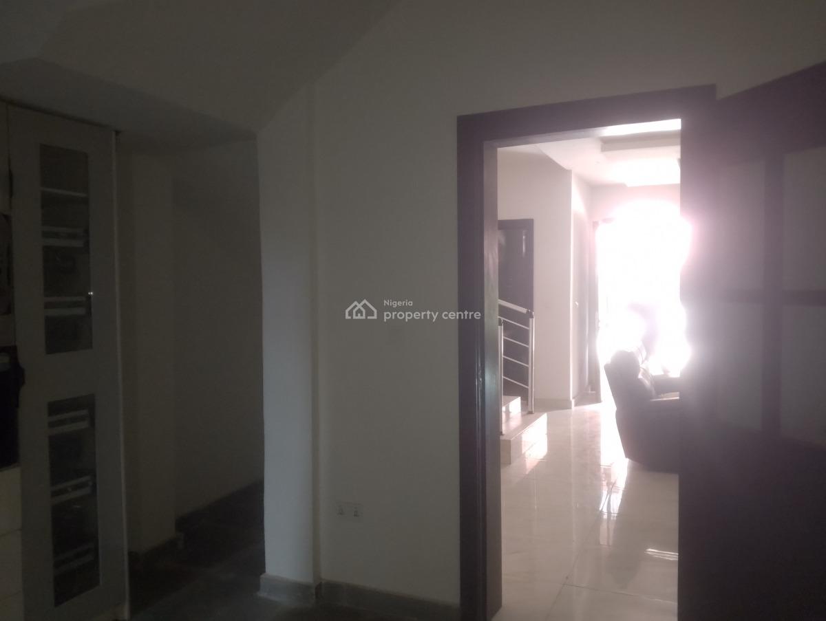 Newly Built 4 Bedroom Terrace Duplex with a Room Bq, Pool and Gym, Off Kunsenla Road, Ikate Elegushi, Lekki, Lagos, Terraced Duplex for Sale
