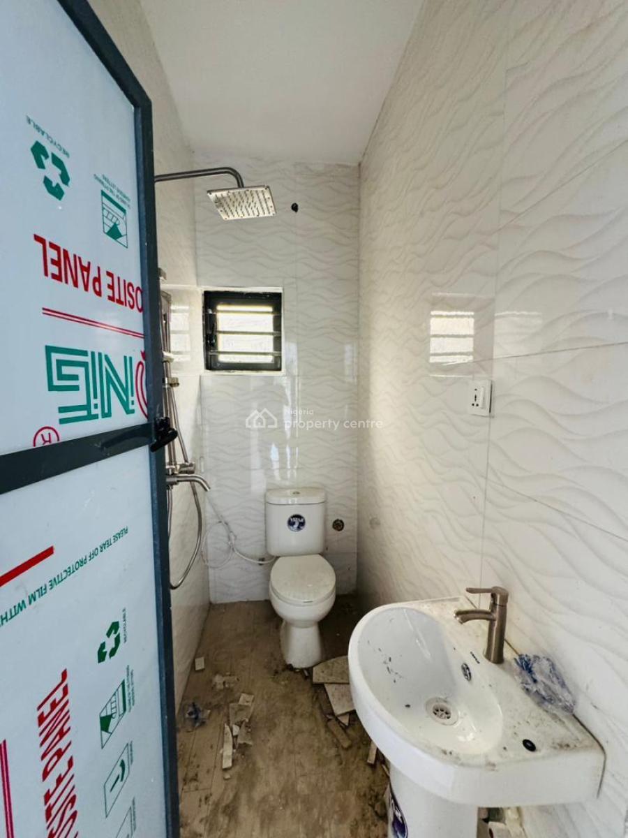 2 Bedroom Apartment, Oregun, Ikeja, Lagos, Block of Flats for Sale