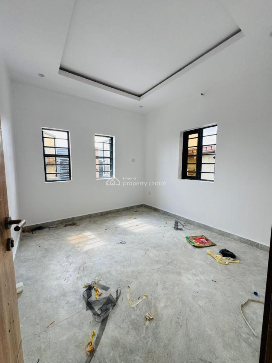 2 Bedroom Apartment, Oregun, Ikeja, Lagos, Block of Flats for Sale