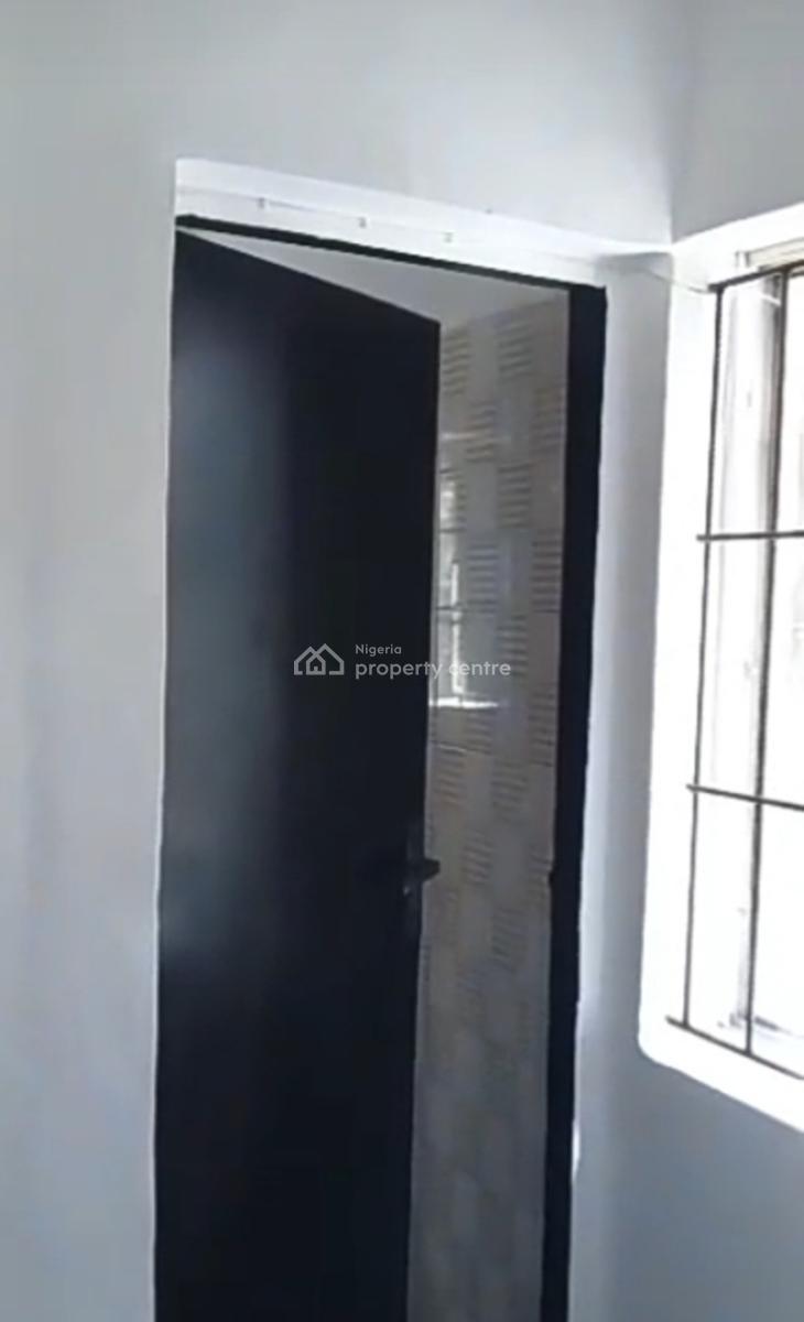 Well Maintained Mini Flat at Aptech Estate{ Video}, Aptech Estate, Sangotedo, Ajah, Lagos, Mini Flat (room and Parlour) for Rent