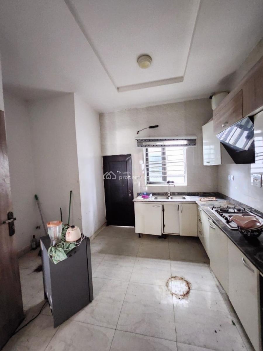 Very Spacious 4 Bedroom Terrace Duplex in a Fully Serviced Estate, Orchid Road, Lekki, Lagos, Terraced Duplex for Sale