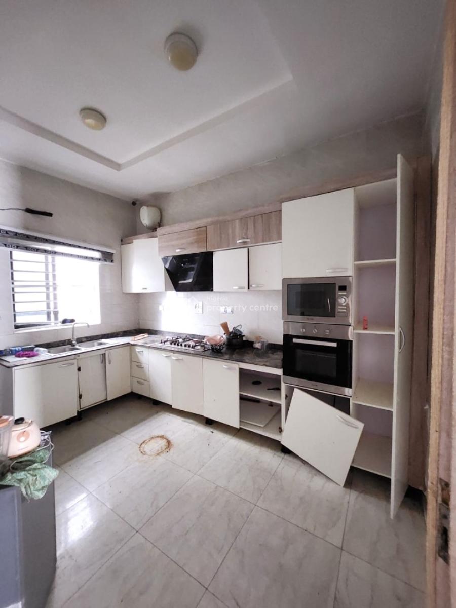 Very Spacious 4 Bedroom Terrace Duplex in a Fully Serviced Estate, Orchid Road, Lekki, Lagos, Terraced Duplex for Sale