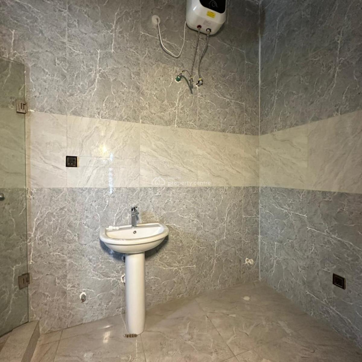 Lovely 4 Bedroom Serviced Semi Detached Duplex with Bq, Pool, Gym, Chevron Toll Gate, Orchid Road, Before The Roundabout, Lekki, Lagos, Semi-detached Duplex for Sale