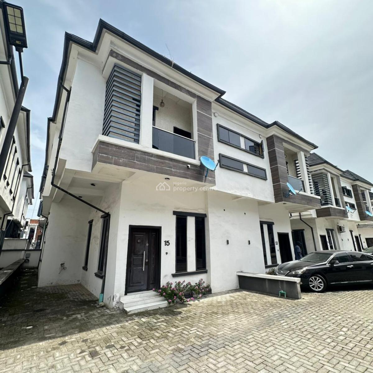 Lovely 4 Bedroom Semi Detached Duplex with Bq in a Secured Estate, Chevron Toll Gate, Orchid Road, Before The Roundabout, Lekki, Lagos, Semi-detached Duplex for Sale