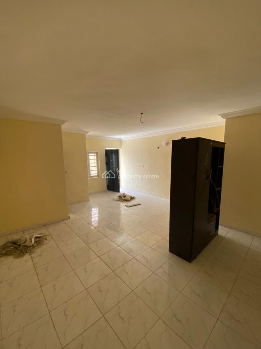 Freshly Renovated 1 Bedroom Luxury Apartment, Badore Road, Ajah, Lagos, Mini Flat (room and Parlour) for Rent