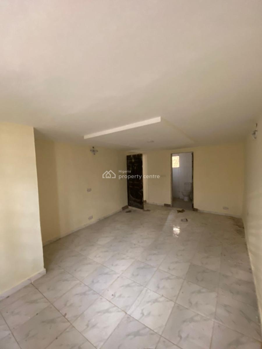 Freshly Renovated 1 Bedroom Luxury Apartment, Badore Road, Ajah, Lagos, Mini Flat (room and Parlour) for Rent