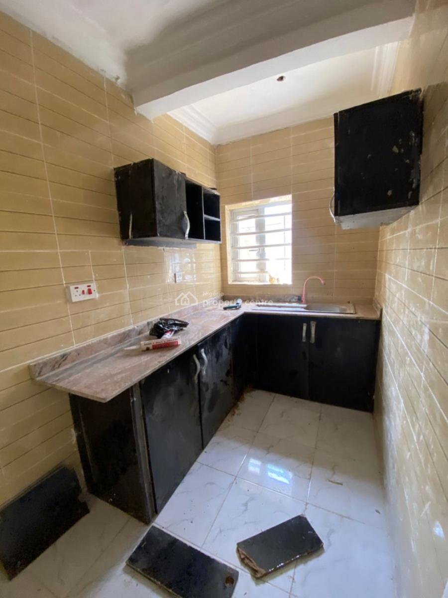 Freshly Renovated 1 Bedroom Luxury Apartment, Badore Road, Ajah, Lagos, Mini Flat (room and Parlour) for Rent
