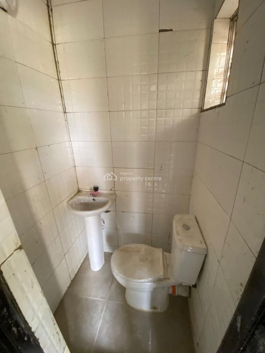 Freshly Renovated 1 Bedroom Luxury Apartment, Badore Road, Ajah, Lagos, Mini Flat (room and Parlour) for Rent