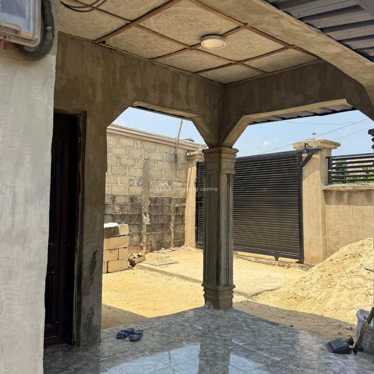 Executive Bungalow Apartments at Ikorodu Lagos, Bomodeoku Along Oreta Road, Igbogbo, Ikorodu Lagos.., Igbogbo, Ikorodu, Lagos, Detached Bungalow for Sale