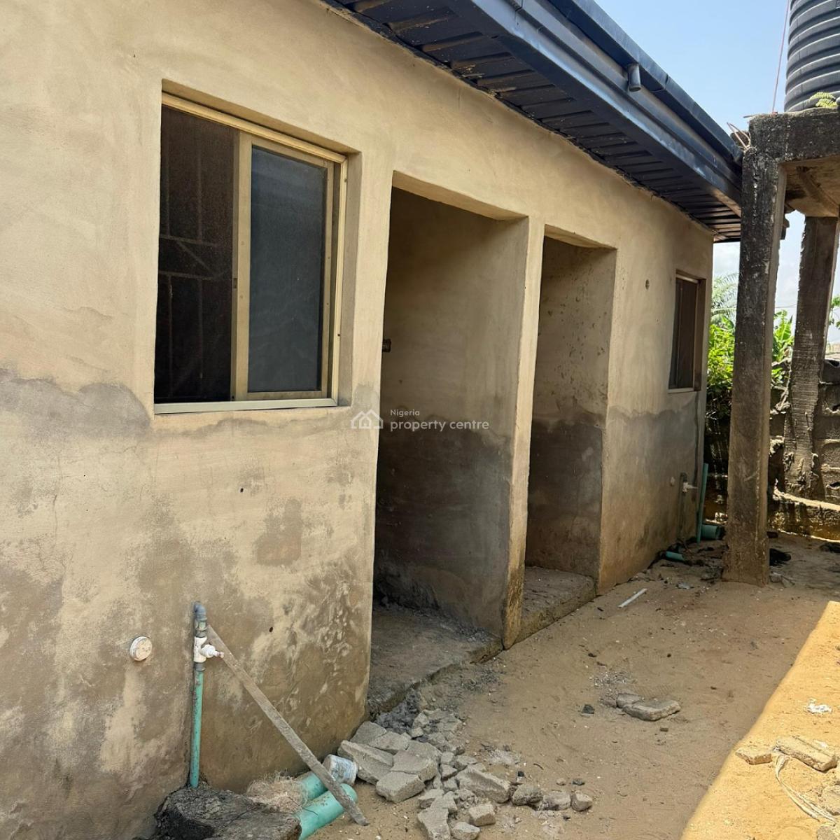 Executive Bungalow Apartments at Ikorodu Lagos, Bomodeoku Along Oreta Road, Igbogbo, Ikorodu Lagos.., Igbogbo, Ikorodu, Lagos, Detached Bungalow for Sale