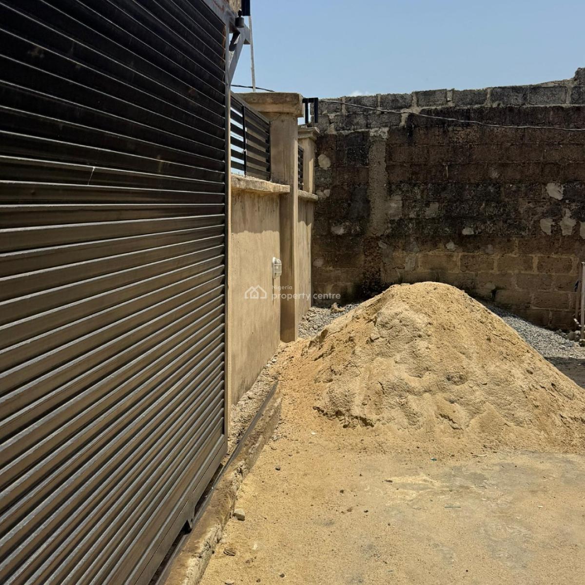 Executive Bungalow Apartments at Ikorodu Lagos, Bomodeoku Along Oreta Road, Igbogbo, Ikorodu Lagos.., Igbogbo, Ikorodu, Lagos, Detached Bungalow for Sale