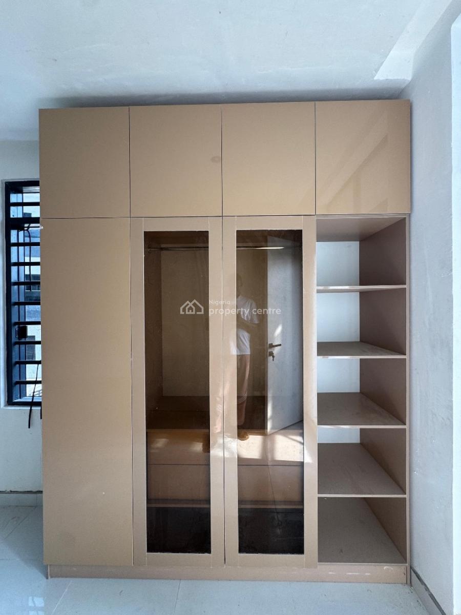 Spaciously Detailed 2bedroo Apartment, Ikate, Lekki, Lagos, Flat / Apartment for Sale