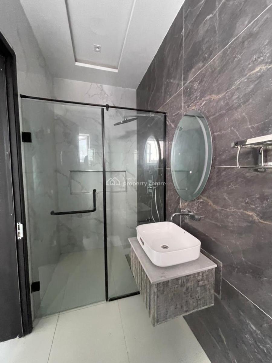 Contemporary 5 Bedrooms Semi Detached Duplex, Lekki Phase 1, Lekki, Lagos, Semi-detached Duplex for Sale