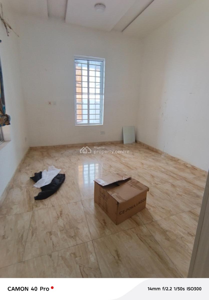 Mini Flat with Visitors Toilet, By Agungi Bus-stop, Idado, Lekki, Lagos, Mini Flat (room and Parlour) for Rent