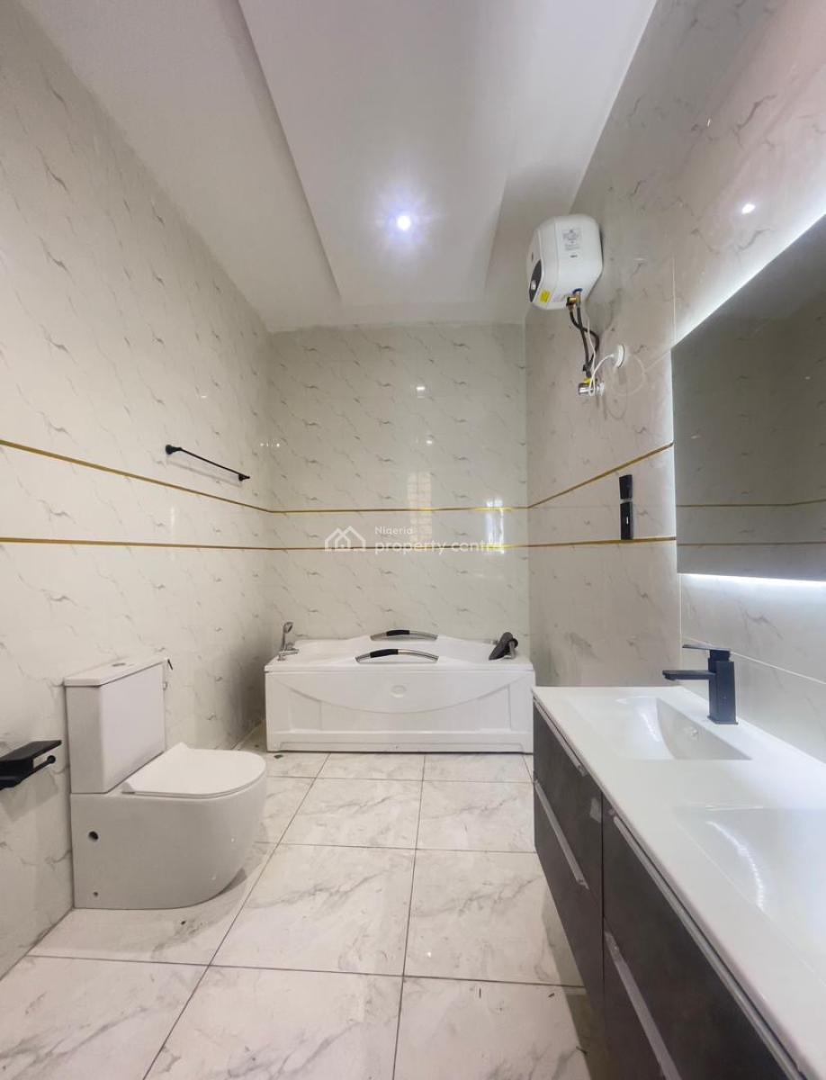 Standard 4 Bedrooms Terraced Duplex, Ologolo, Lekki, Lagos, Terraced Duplex for Sale