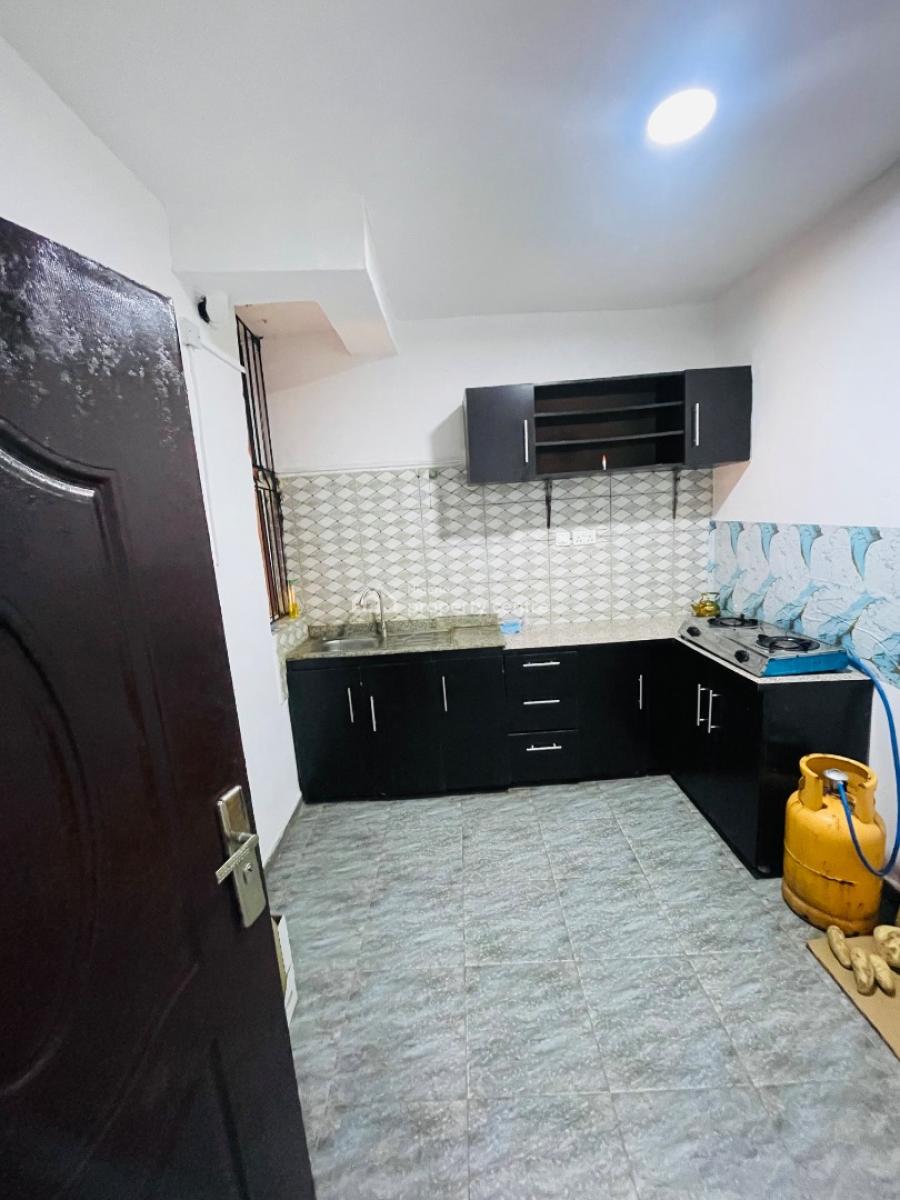 Spacious Shared Apartment with Excellent Facilities, Ikate, Lekki, Lagos, Flat / Apartment for Rent