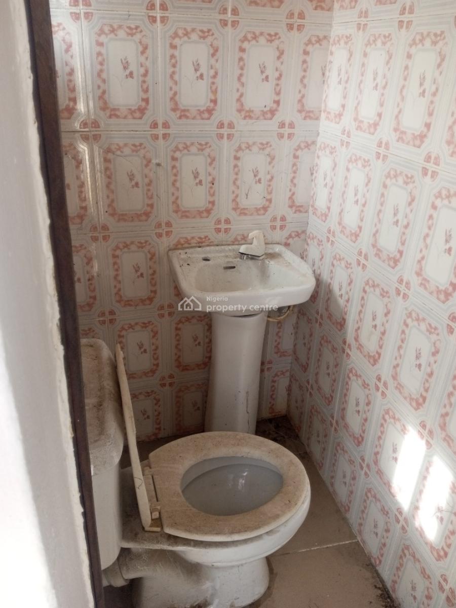 Very Clean and Spacious 2bed Flat in a Good Accessible Estate, Badore, Ajah, Lagos, Flat / Apartment for Rent