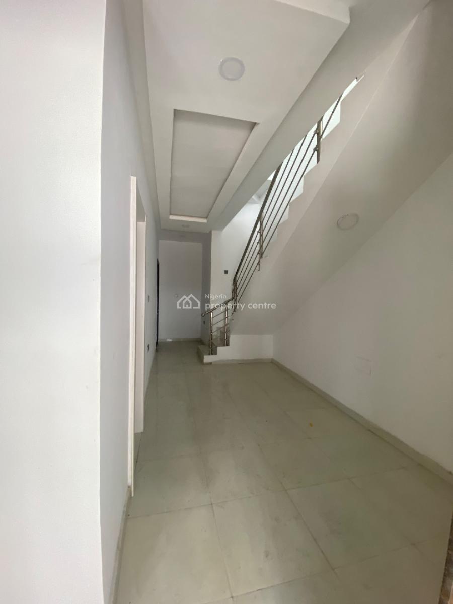 Contemporary 4 Bedrooms Terraced Triplex with Bq, Orchid Road, Lekki, Lagos, Terraced Duplex for Rent