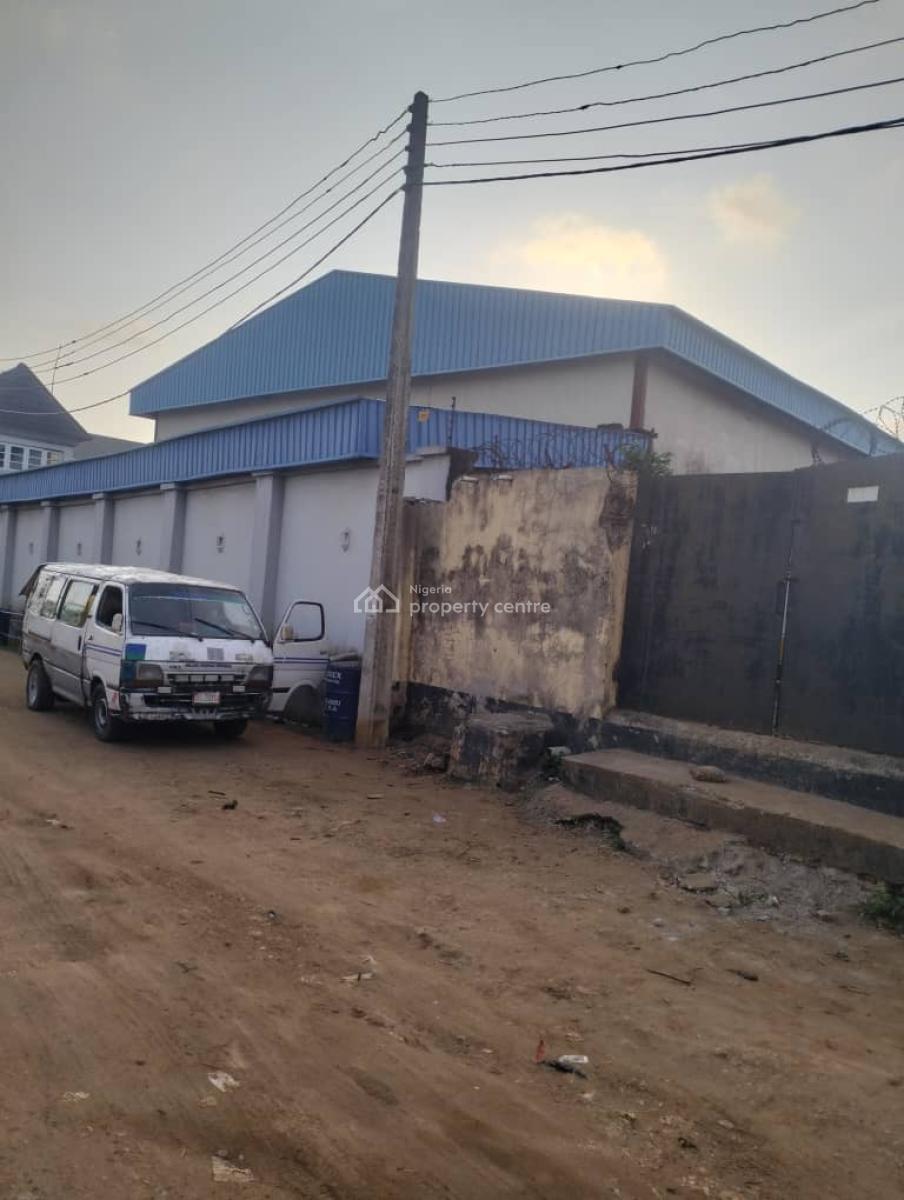 Industrial Warehouse, Nobex B/ Stop  Ikotun Idimu Rd, Ikotun, Lagos, Warehouse for Rent