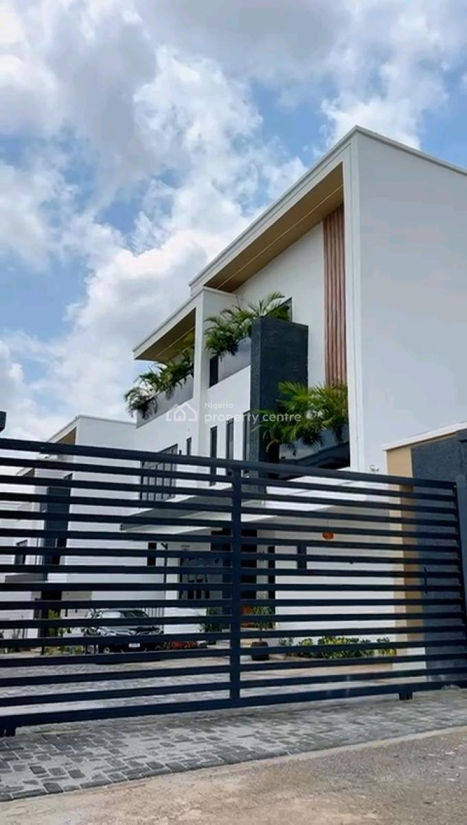 5 Bedroom Fully Detached Duplex in an Estate of 6 in Guzape, Guzape District, Abuja, Detached Duplex for Sale
