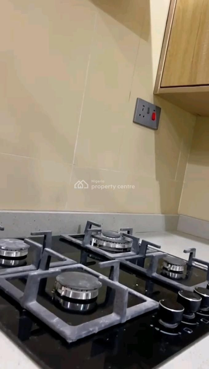 5 Bedroom Fully Detached Duplex in an Estate of 6 in Guzape, Guzape District, Abuja, Detached Duplex for Sale