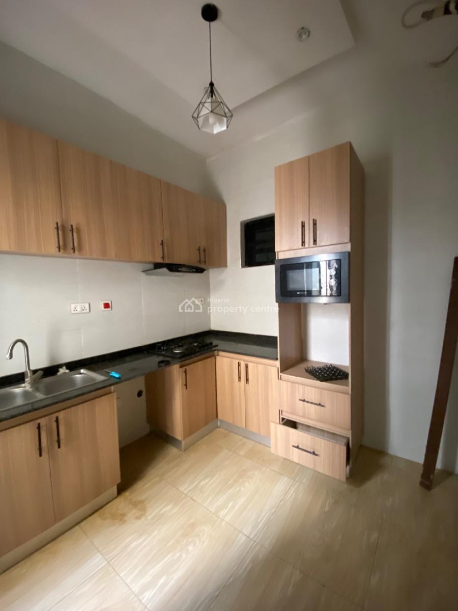 2 Bedroom Apartment, Ikate, Ilasan, Lekki, Lagos, Flat / Apartment for Rent