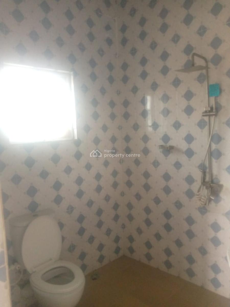 Lovely and Well Maintained 2 Bedroom Apartment Upstairs, Onishon Phase 2, Lakowe, Ibeju Lekki, Lagos, Flat / Apartment for Rent