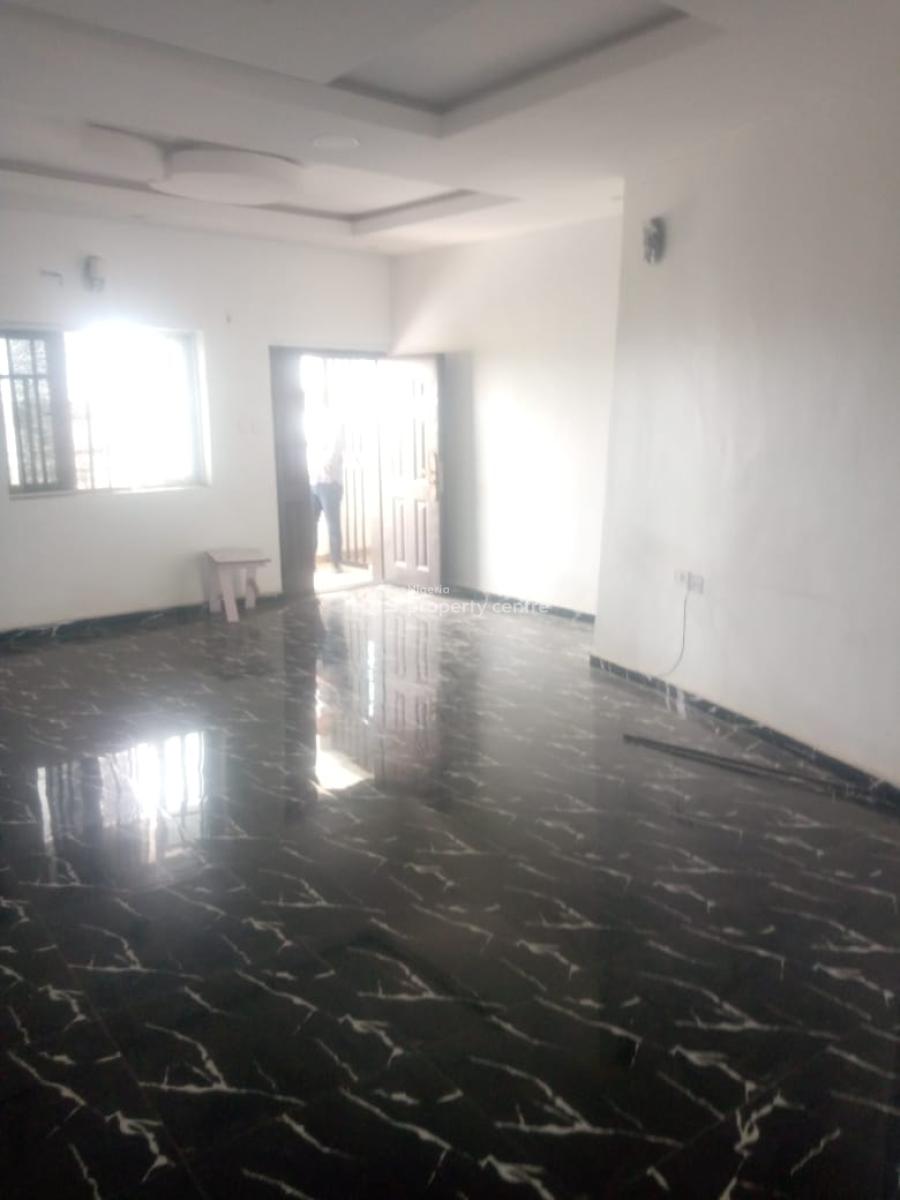 Lovely and Well Maintained 2 Bedroom Apartment Upstairs, Onishon Phase 2, Lakowe, Ibeju Lekki, Lagos, Flat / Apartment for Rent