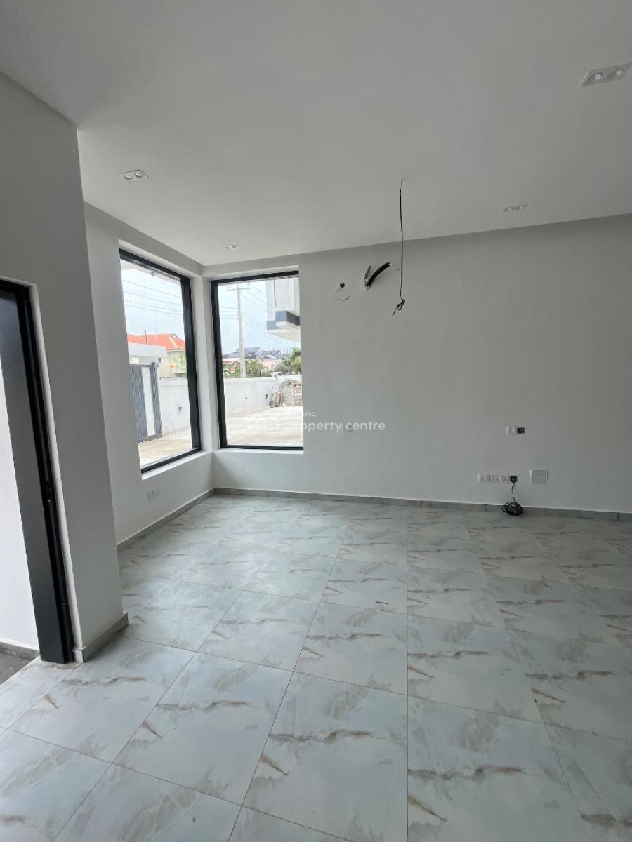 Newly  Built 4 Bedroom Semidetached House with Bq , Balconies Etc, Estate in Admilralty Road Lekki Phase1, Lekki Phase 1, Lekki, Lagos, Semi-detached Duplex for Sale
