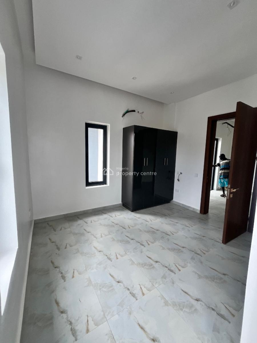 Newly  Built 4 Bedroom Semidetached House with Bq , Balconies Etc, Estate in Admilralty Road Lekki Phase1, Lekki Phase 1, Lekki, Lagos, Semi-detached Duplex for Sale