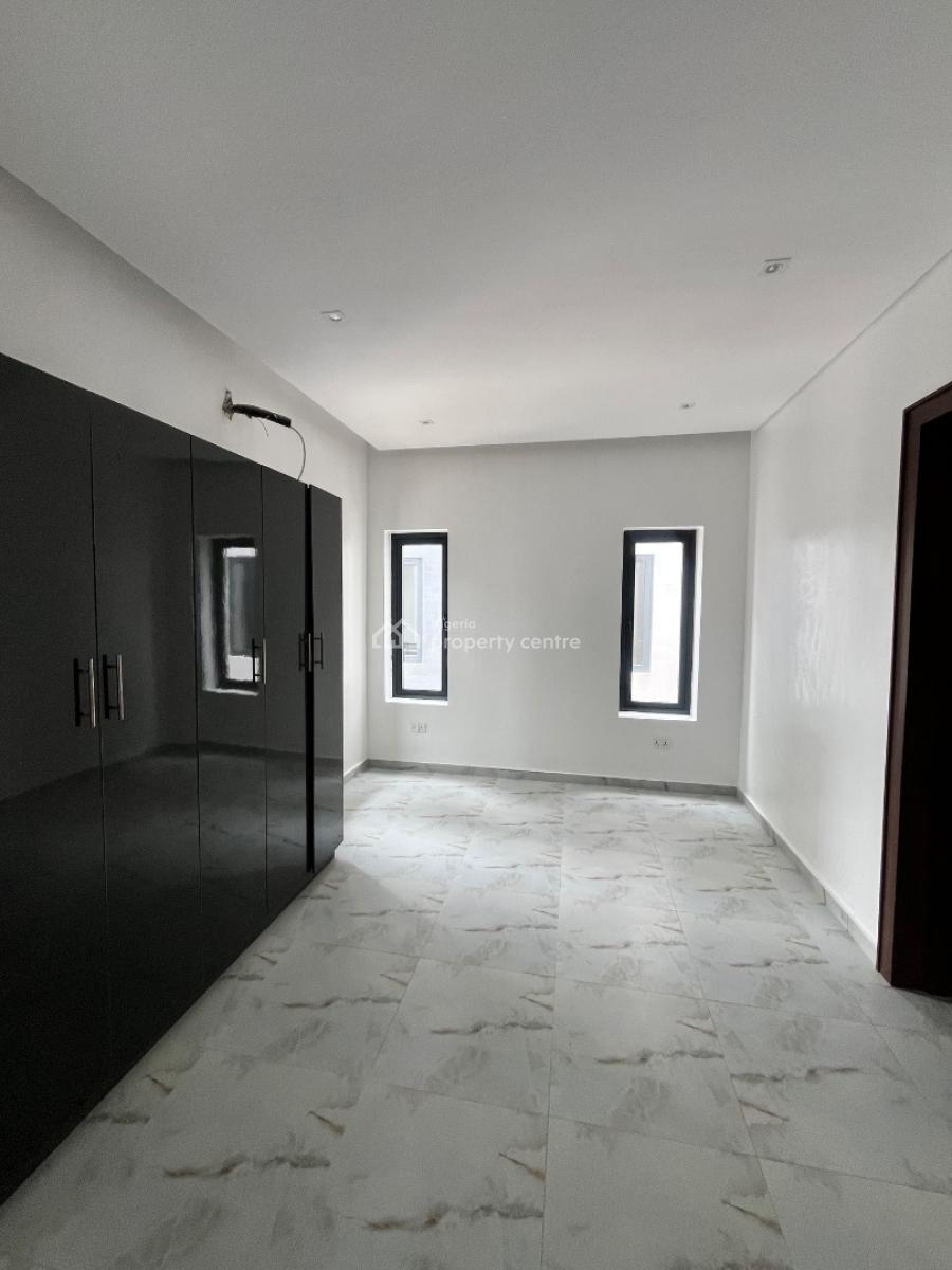 Newly  Built 4 Bedroom Semidetached House with Bq , Balconies Etc, Estate in Admilralty Road Lekki Phase1, Lekki Phase 1, Lekki, Lagos, Semi-detached Duplex for Sale
