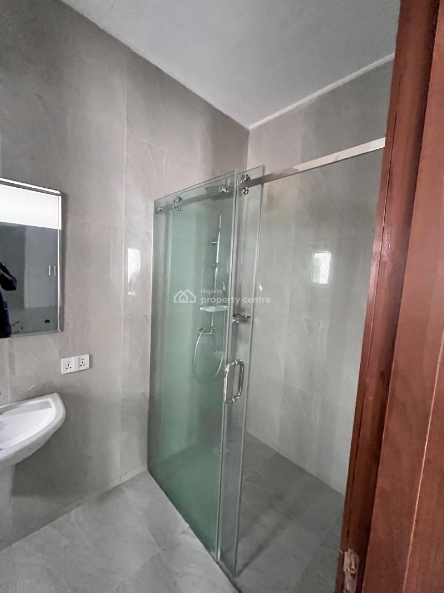 Newly  Built 4 Bedroom Semidetached House with Bq , Balconies Etc, Estate in Admilralty Road Lekki Phase1, Lekki Phase 1, Lekki, Lagos, Semi-detached Duplex for Sale