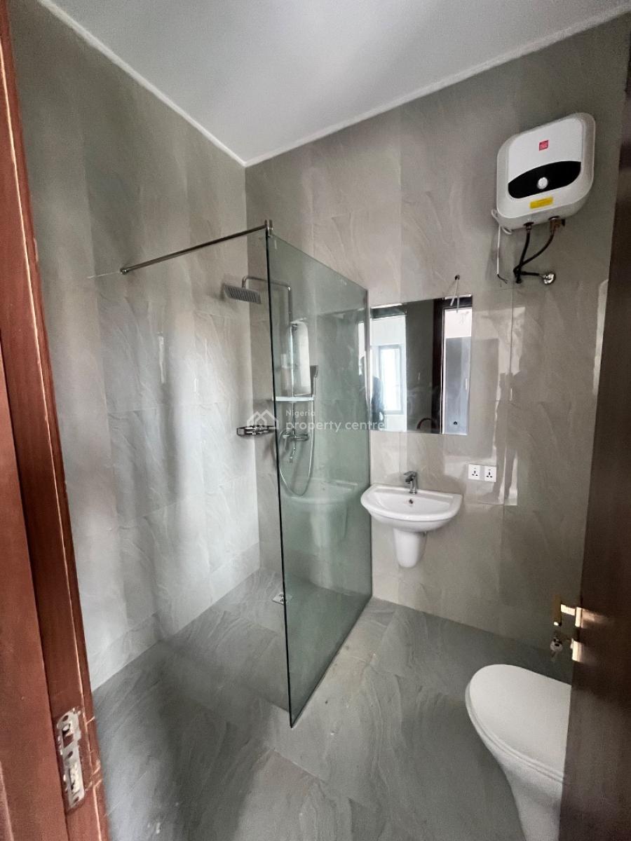 Newly  Built 4 Bedroom Semidetached House with Bq , Balconies Etc, Estate in Admilralty Road Lekki Phase1, Lekki Phase 1, Lekki, Lagos, Semi-detached Duplex for Sale