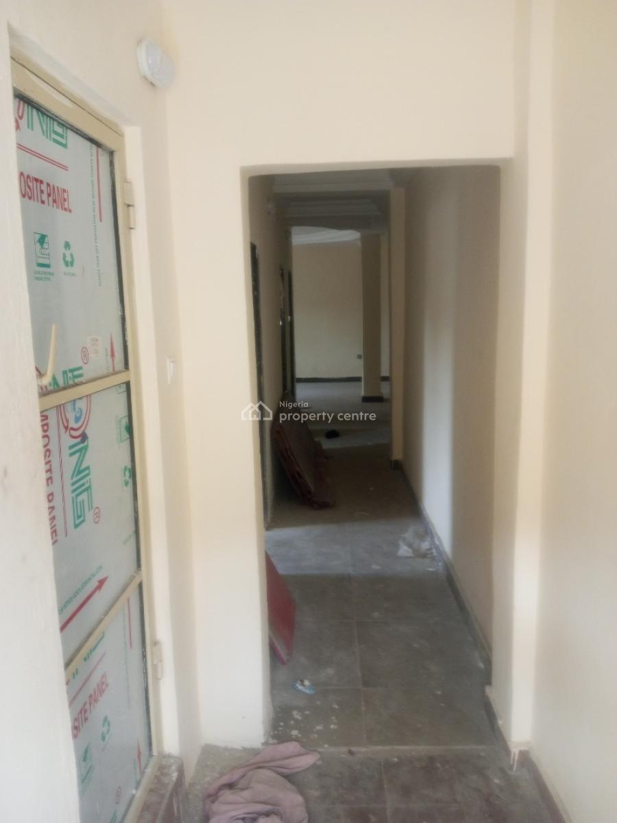 Well Maintained 2 Bedroom Flat Directly Facing The Road, Badore, Ajah, Lagos, Flat / Apartment for Rent