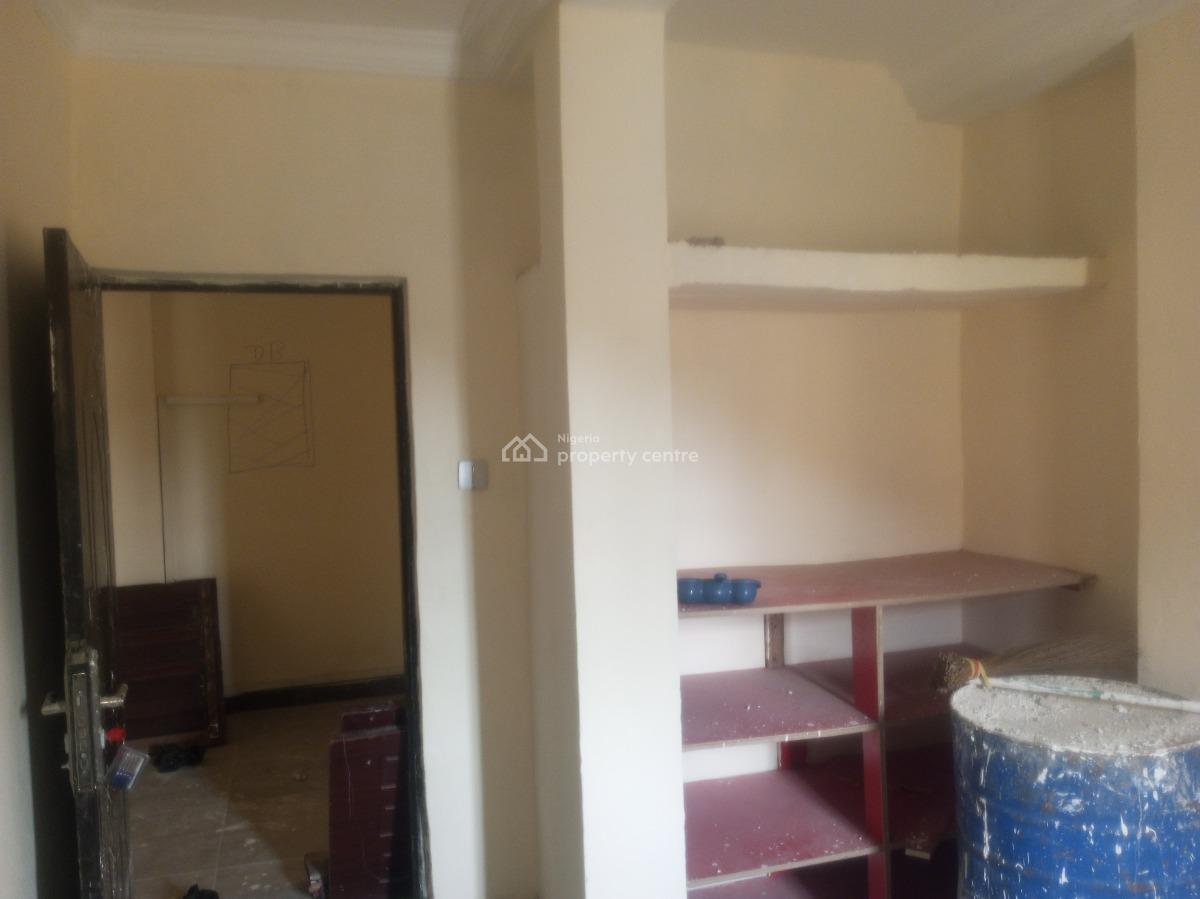 Well Maintained 2 Bedroom Flat Directly Facing The Road, Badore, Ajah, Lagos, Flat / Apartment for Rent