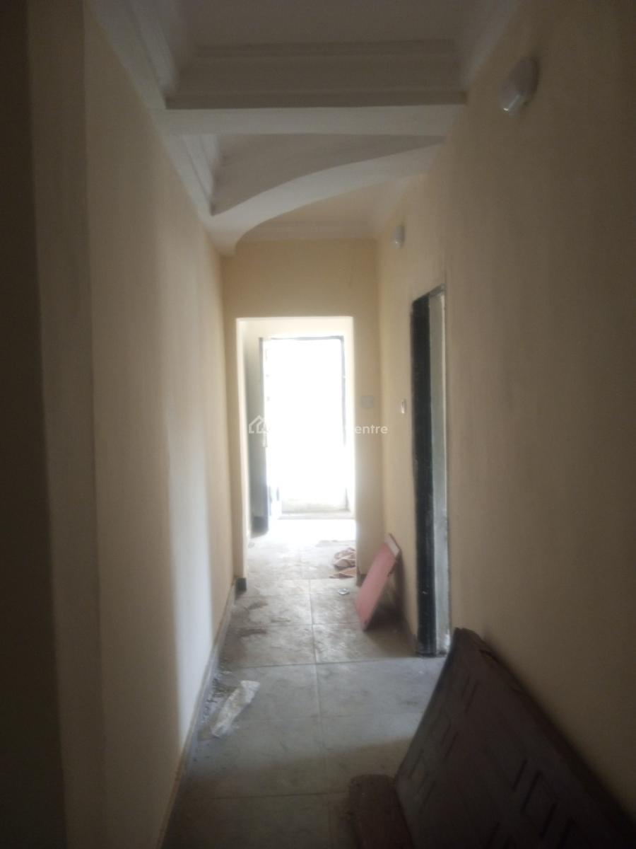 Well Maintained 2 Bedroom Flat Directly Facing The Road, Badore, Ajah, Lagos, Flat / Apartment for Rent