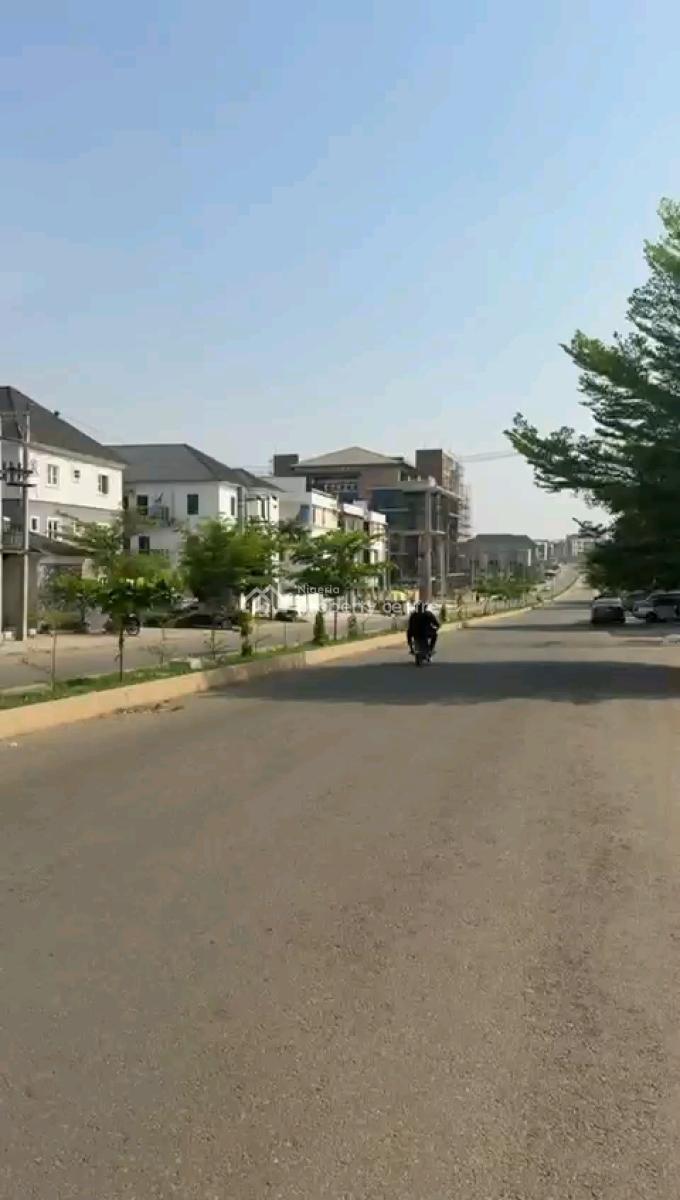 1000sqm of a Residential Land in Jahi, Tarred Road, Jahi, Abuja, Residential Land for Sale