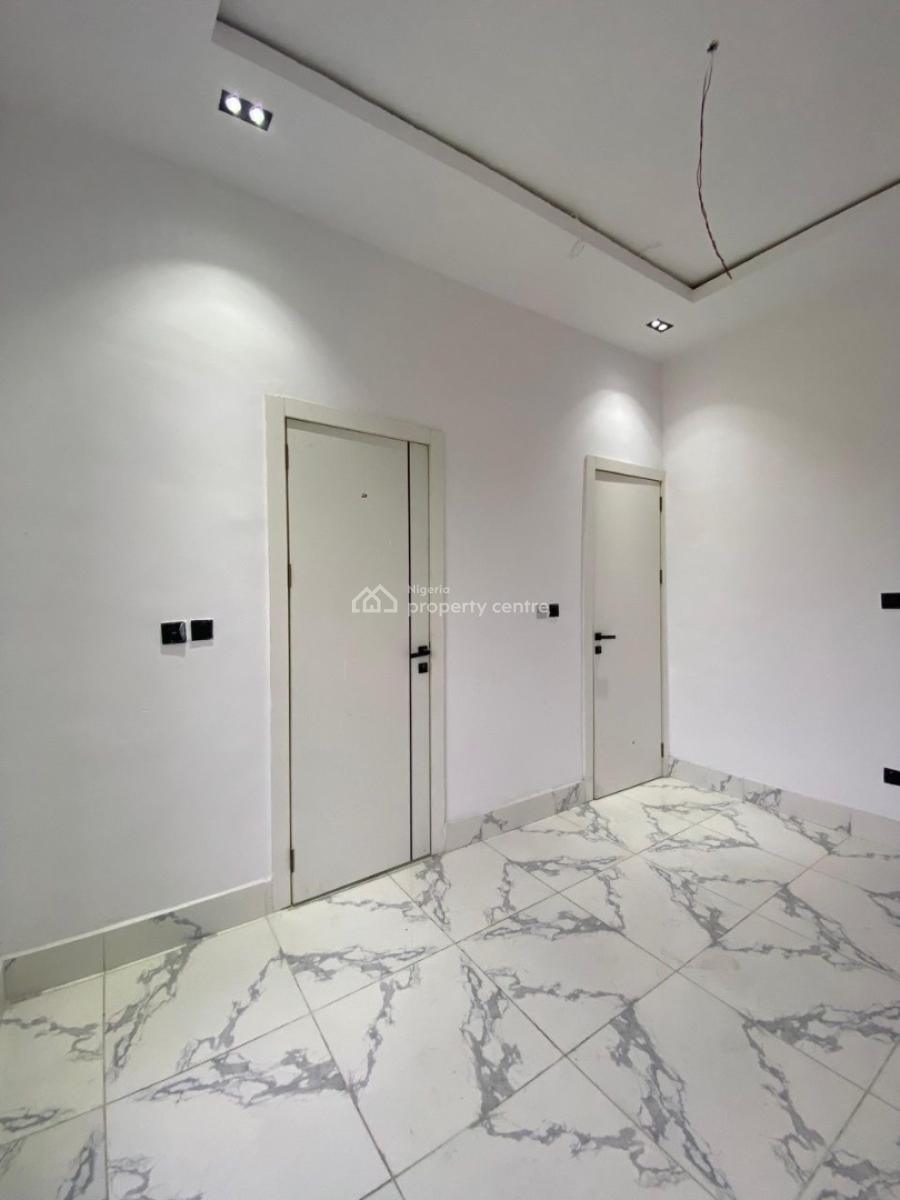 4 Bedroom Semi Detached, Ajah, Lagos, Semi-detached Duplex for Sale