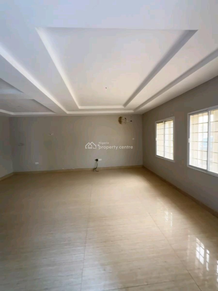 4bedrooms Terrace Duplex with 2 Living Rooms and Attached Bq in Guzape, Guzape District, Abuja, Terraced Duplex for Sale