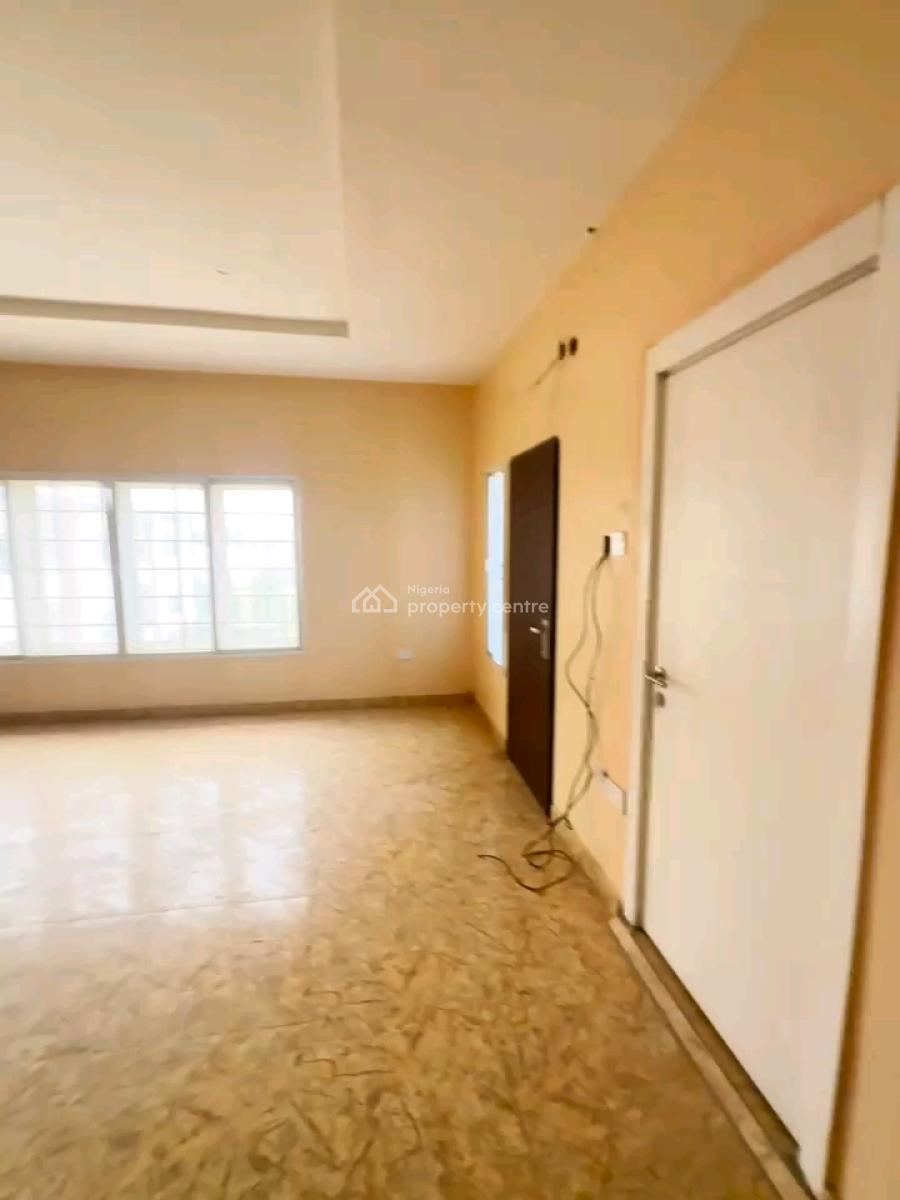 4bedrooms Terrace Duplex with 2 Living Rooms and Attached Bq in Guzape, Guzape District, Abuja, Terraced Duplex for Sale