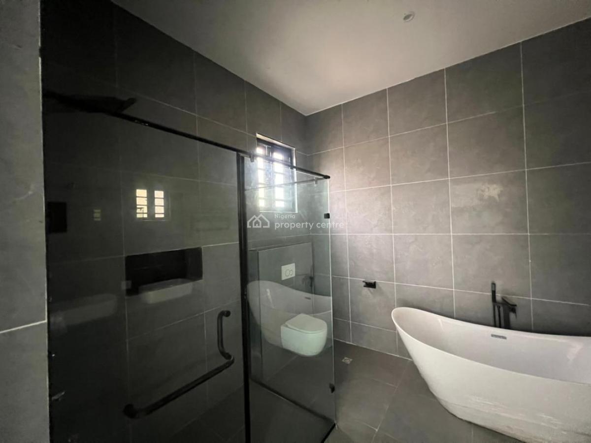 4 Bedrooms  Detached Duplex with Bq and Swimming Pool, Thomas Estate, Ajah, Lagos, Detached Duplex for Sale