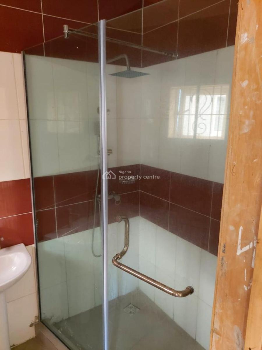 Very Clean 3bedroom Flat, Pencity Estate Ogba Ifako Ijaye Lagos, Ogba, Ikeja, Lagos, Flat / Apartment for Sale