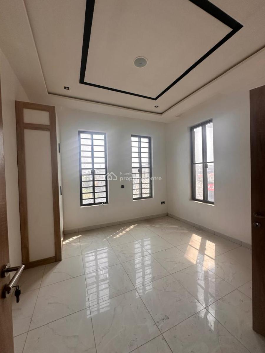 Newly Built 3bedroom with Bq for N190m, Ikate By Sea Gate Ikate, Ikate Elegushi, Lekki, Lagos, Block of Flats for Sale